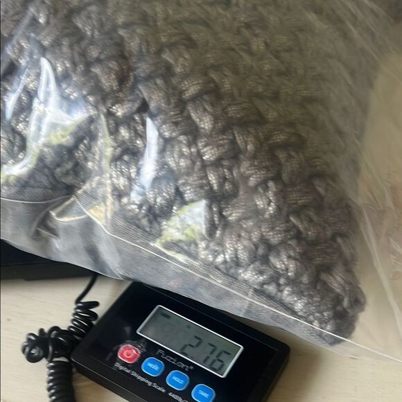 New Michael Aram Metallic Knit Pillow 18x18 - Picture 7 of 7